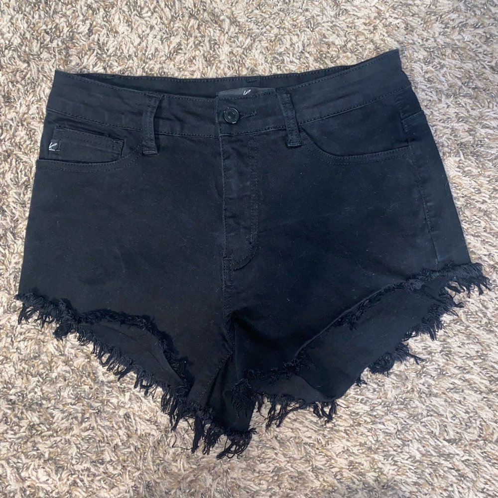 Kancan Black denim shorts!